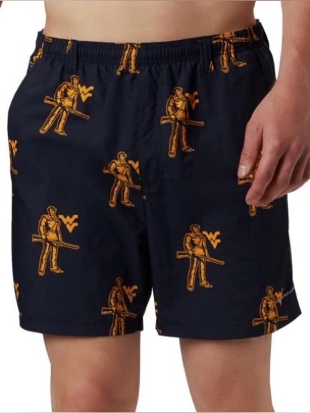 Columbia Men’s West Virginia Mountaineers PFG Backcast II Printed Shorts